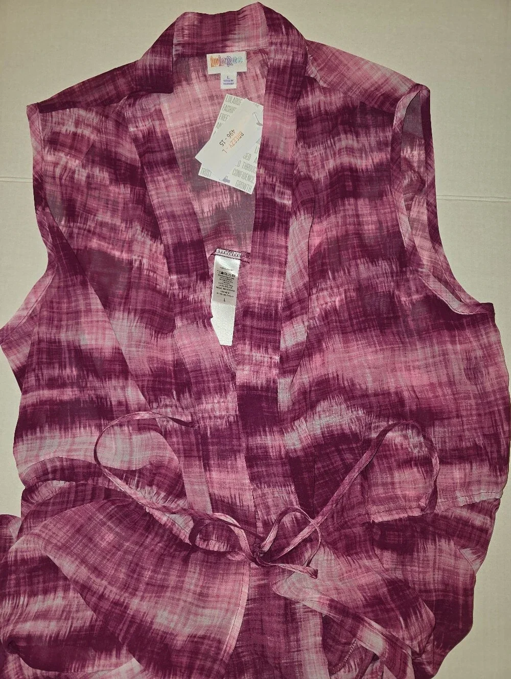 LuLaRoe NWT Breezy Resort Collection Tie-Dye Pink Cover-Up Size Large Retail$50 - Picture 2 of 4